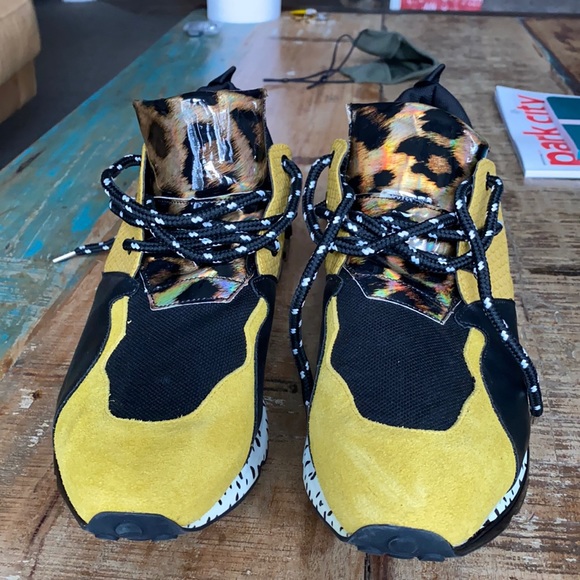 Steve Madden Other - New Steve Madden Sneakers